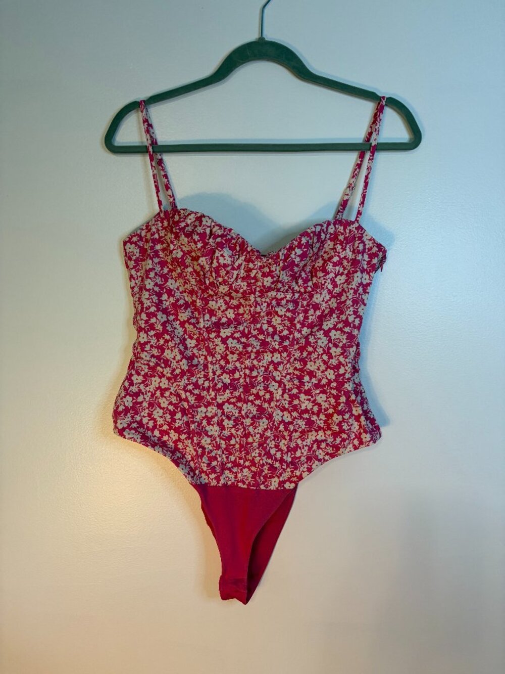 Zara Pink White Floral Print Bodysuit